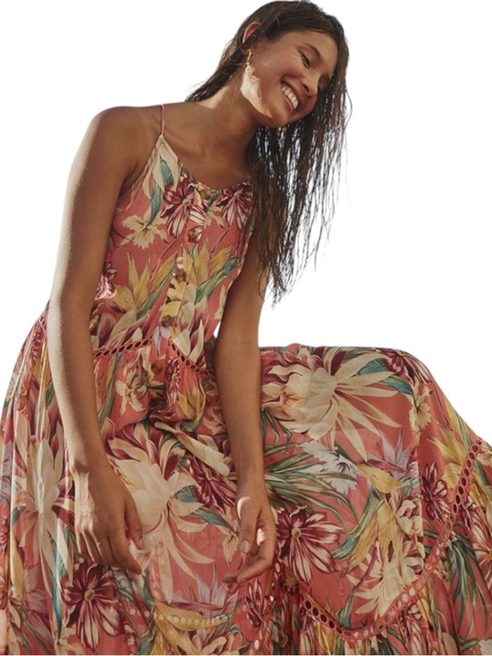 FARM Rio Dresses & Skirts - Farm Rio Lotus Floral Halter Maxi Dress NWT Size M Flowy Resort Vacay Tropical